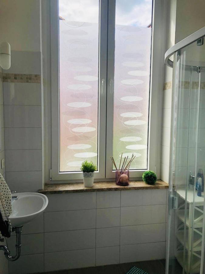 Villa Hanseart Luebeck - Privatzimmer In Zentraler Lage 외부 사진